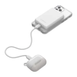 Otterbox 5000mAh Portable Powerbank For MagSafe - White (Brilliant White) 8 Otterbox 5000mAh Portable Powerbank For MagSafe - White (Brilliant White) -OtterBox Store 61563b9407f27324892030
