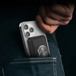 Hypergear 5000mAh Magnetic Wireless Charging Portable Power Bank For MagSafe W/15W Qi -OtterBox Store 616883e85f250128491092