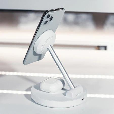 Forever 15W 2-in-1 MagSafe Wireless Charging Stand 6 Forever 15W 2-in-1 MagSafe Wireless Charging Stand - Image 4