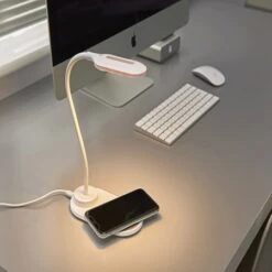 Auraglow Flexible Lamp With 10W Qi Wireless Fast Charger - White -OtterBox Store c 132