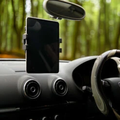 Olixar Universal 7.9 - 12.9 Inch Tablet Car Phone Holder & Stand - Black -OtterBox Store d 3