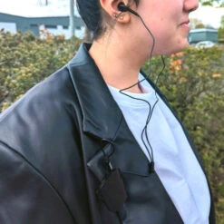 XO Clip-on Bluetooth Audio Converter For Wired Earphones With 3.5mm Jack Earphones -OtterBox Store d 330