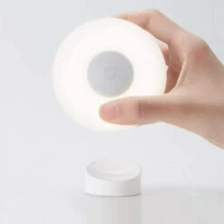 Official Xiaomi Mi Motion Activated 360º Night Lamp - White 13 Official Xiaomi Mi Motion Activated 360º Night Lamp - White -OtterBox Store e 24