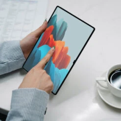 Olixar Tempered Glass Screen Protector - For Samsung Galaxy Tab S8 Ultra -OtterBox Store e 350